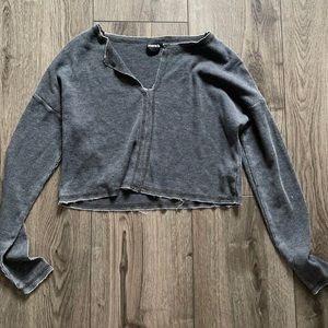 Grey long sleeve
